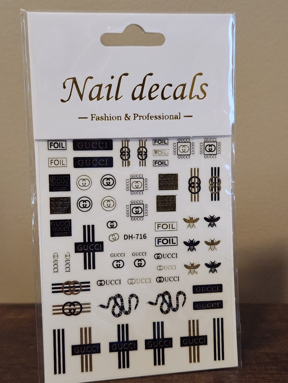 NAIL DECALS, GOLD/BLACK